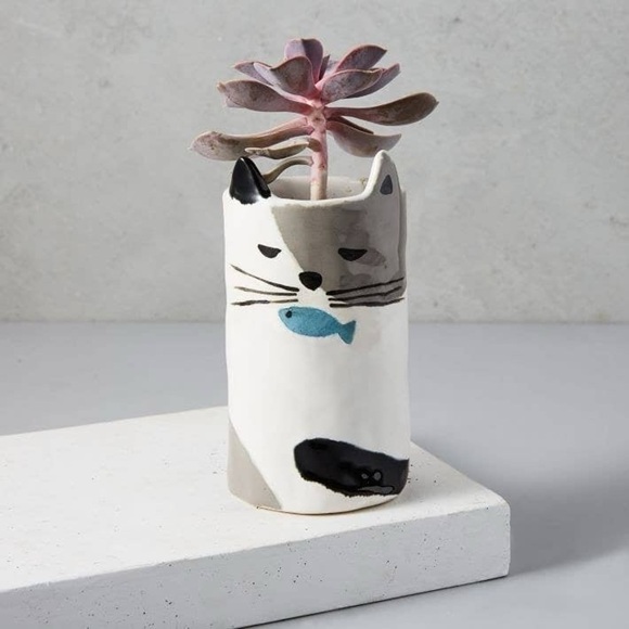 Other - Charming Ceramic Cat Planter Vase - Stylish Scandinavian Vibe, 7-Inch Height